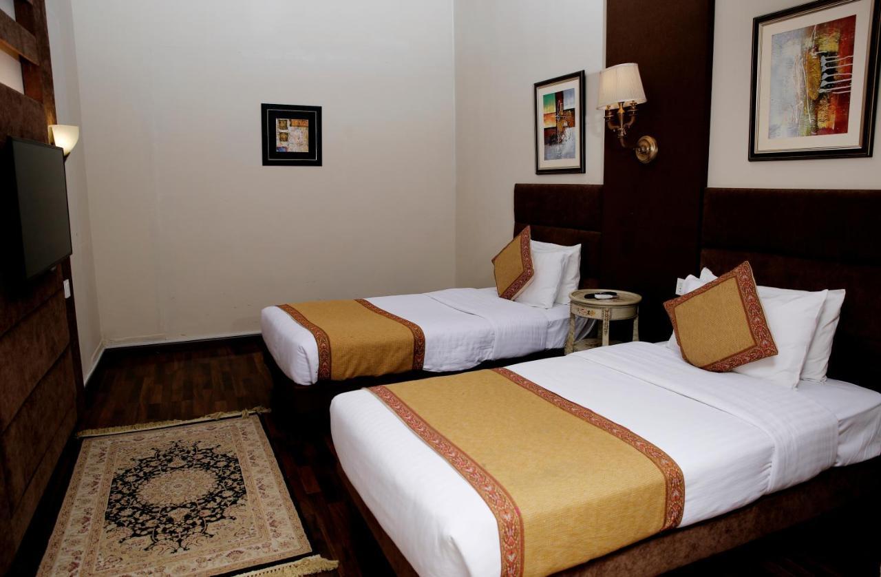 Ambassador Suites & Hotel Islamabad Bagian luar foto