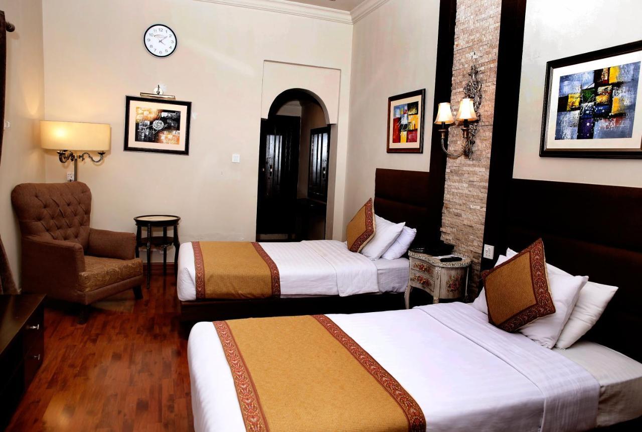 Ambassador Suites & Hotel Islamabad Bagian luar foto