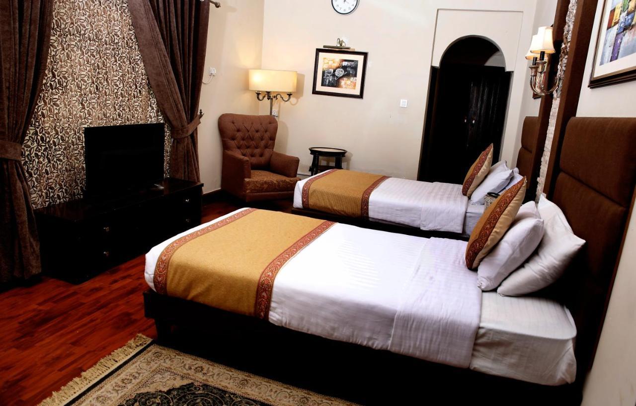 Ambassador Suites & Hotel Islamabad Bagian luar foto